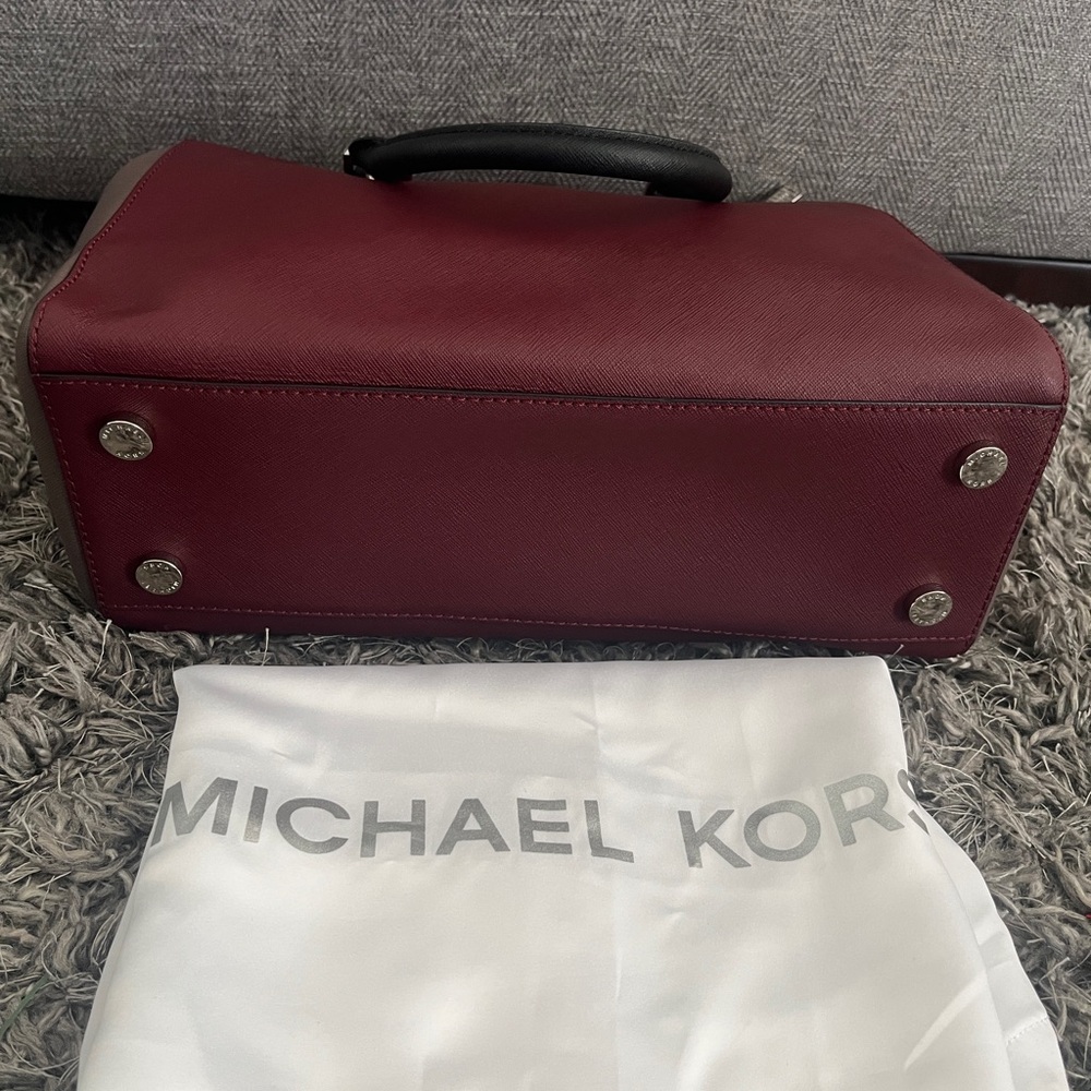 Michael Kors Color Block Bag - Picture 3 of 9